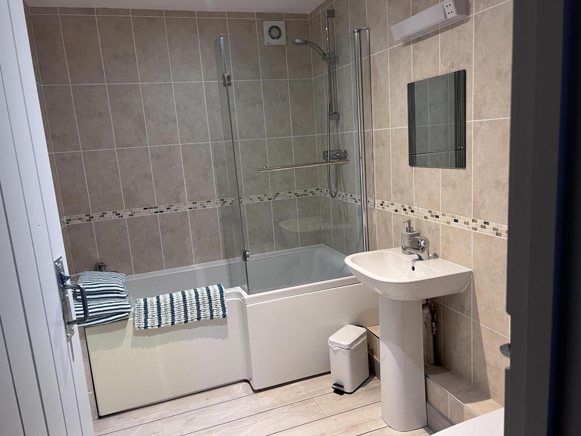 Bike Shed - Beautiful 1-Bed Cottage In Shorwell Esterno foto